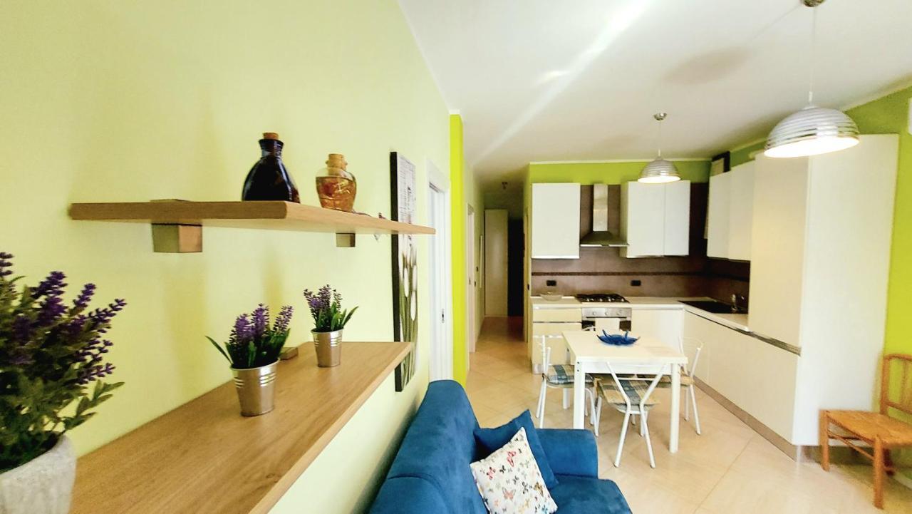 Colors Pool Apartment Bardolino Exterior foto